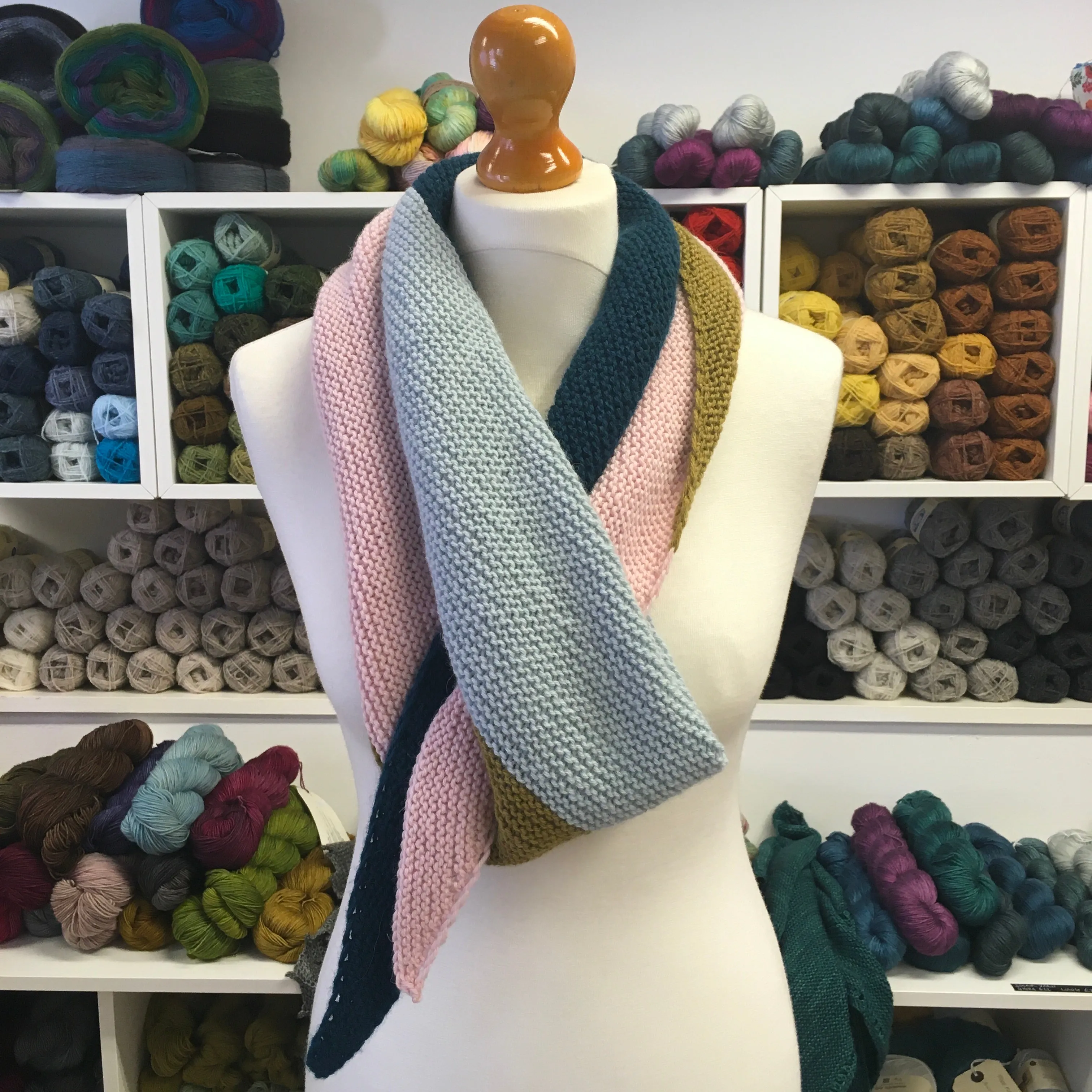 Colour Block Scarf Pattern