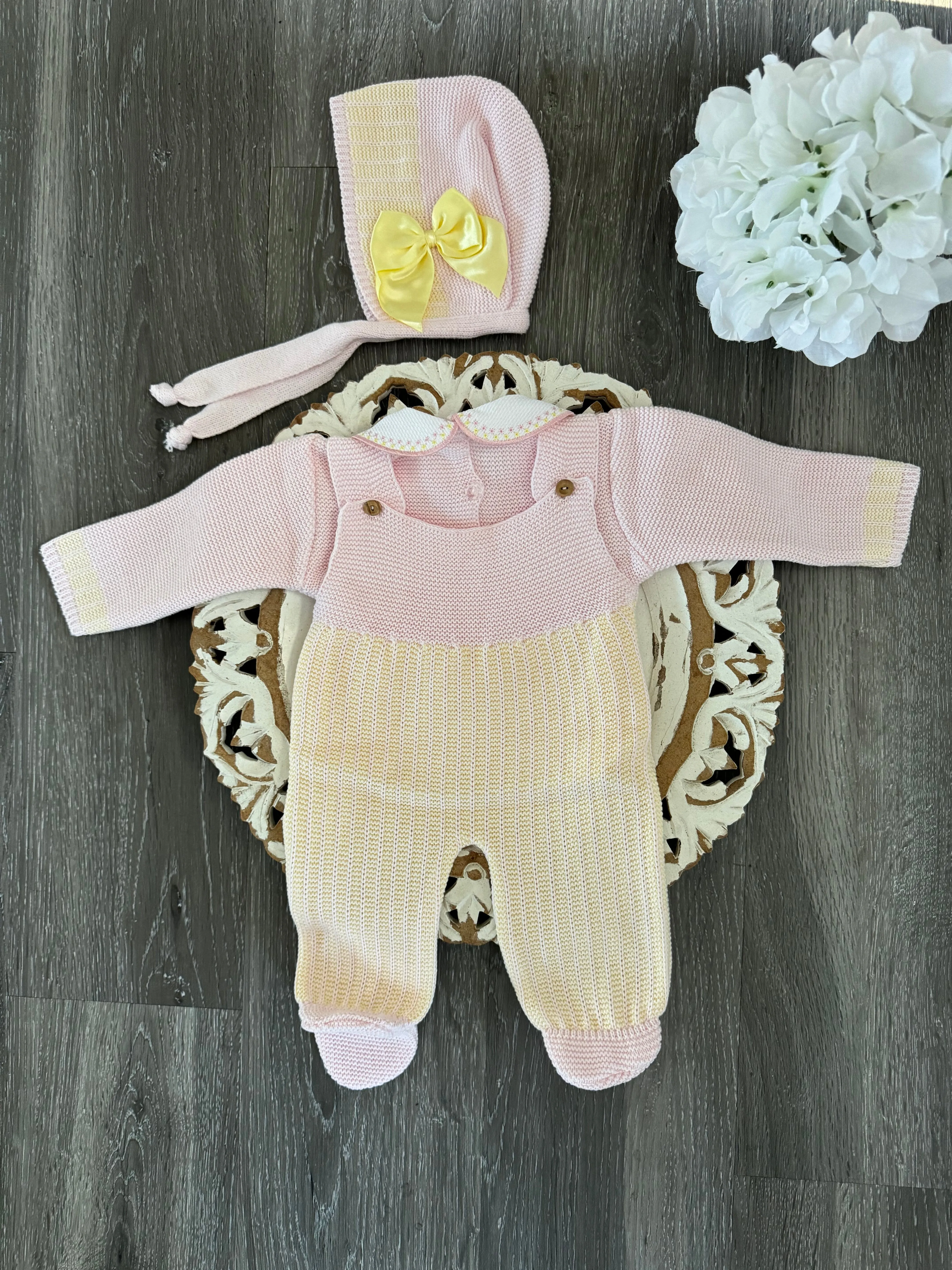 Delicate Knit Dot Line With Side Satin Bow Baby Set in Pink and Yellow