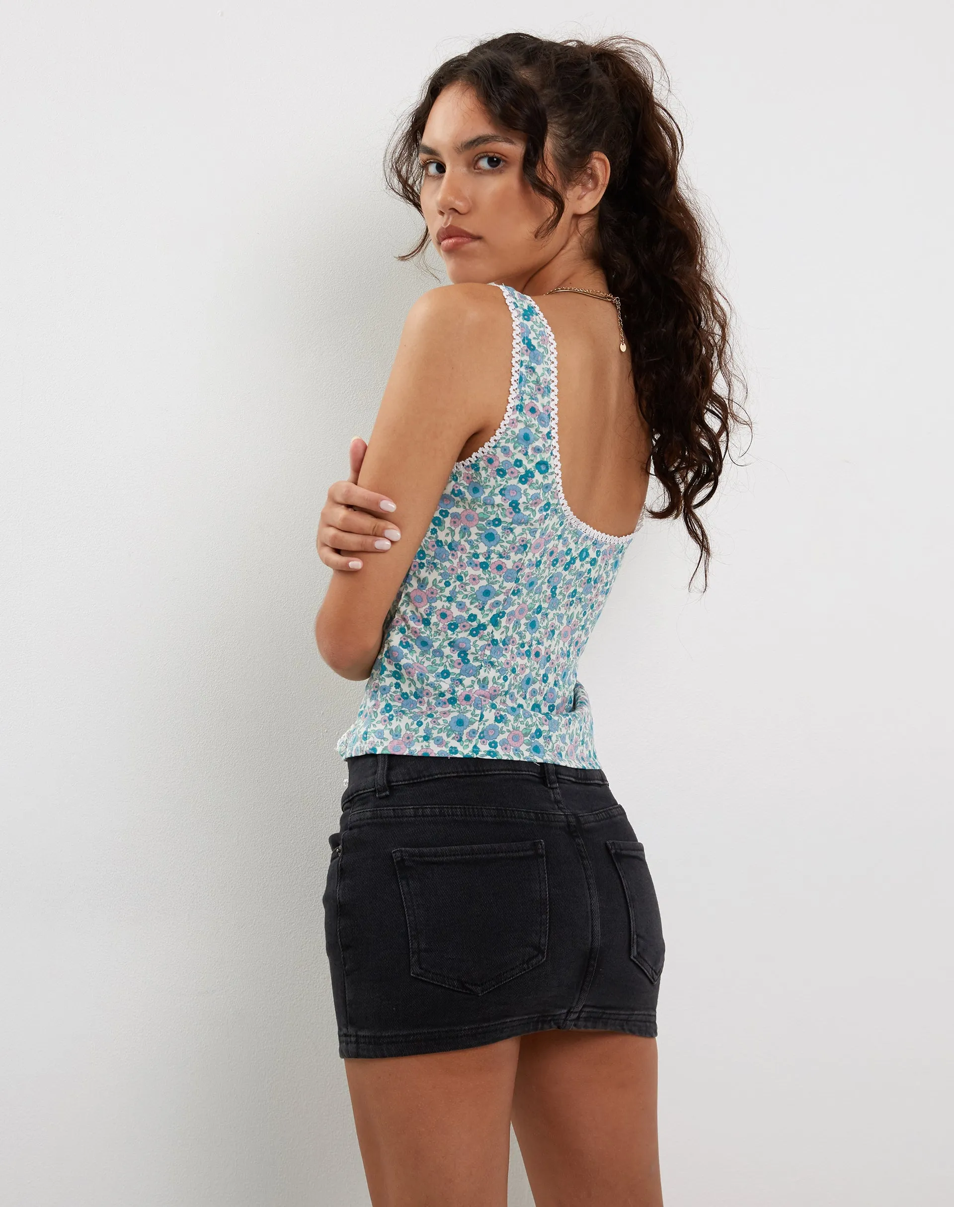 Esau Tie Front Cami Top in Flower Power Blue