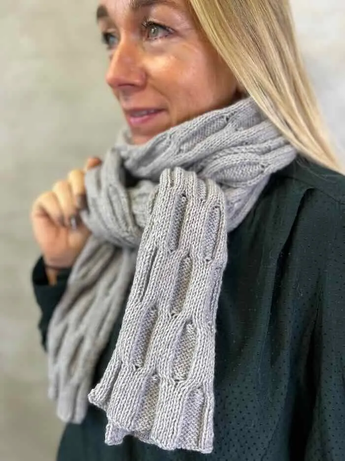 Gitter scarf by Hanne Falkenberg, knitting pattern