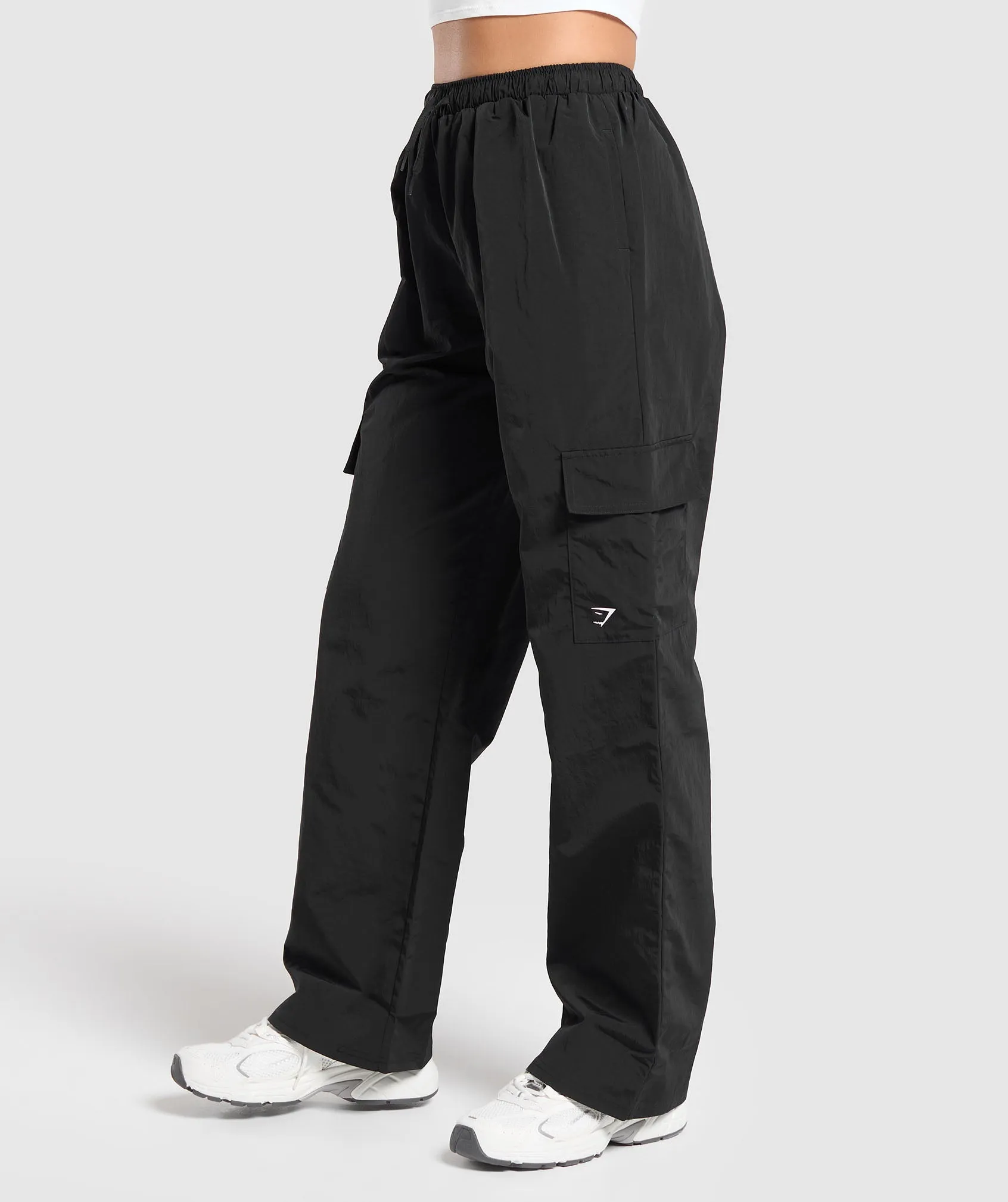 Gymshark Cargo Woven Pants - Black