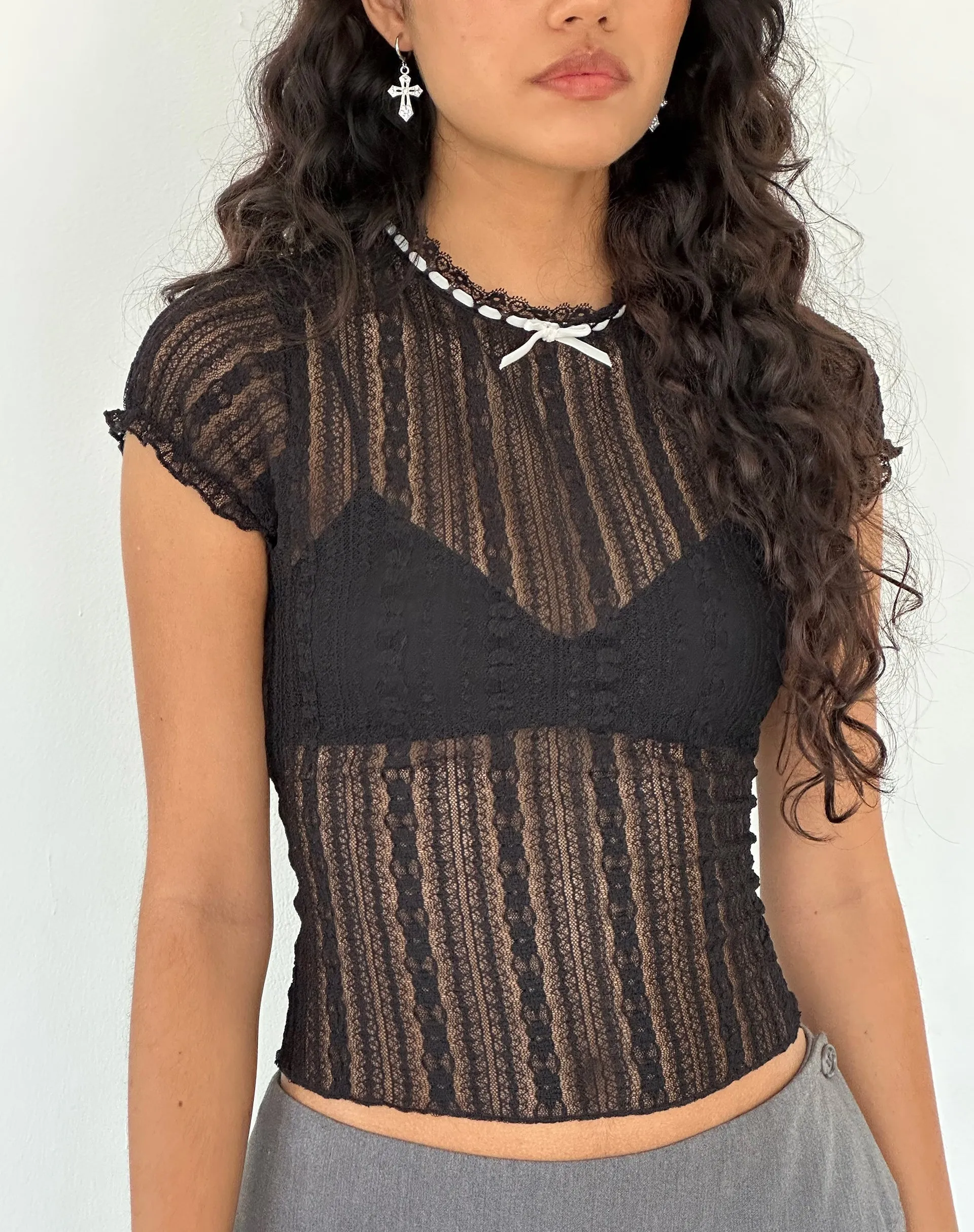 Jennifer Unlined Top in Lace Black