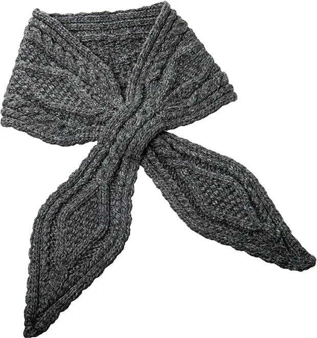 Keyhole Leaf Scarf