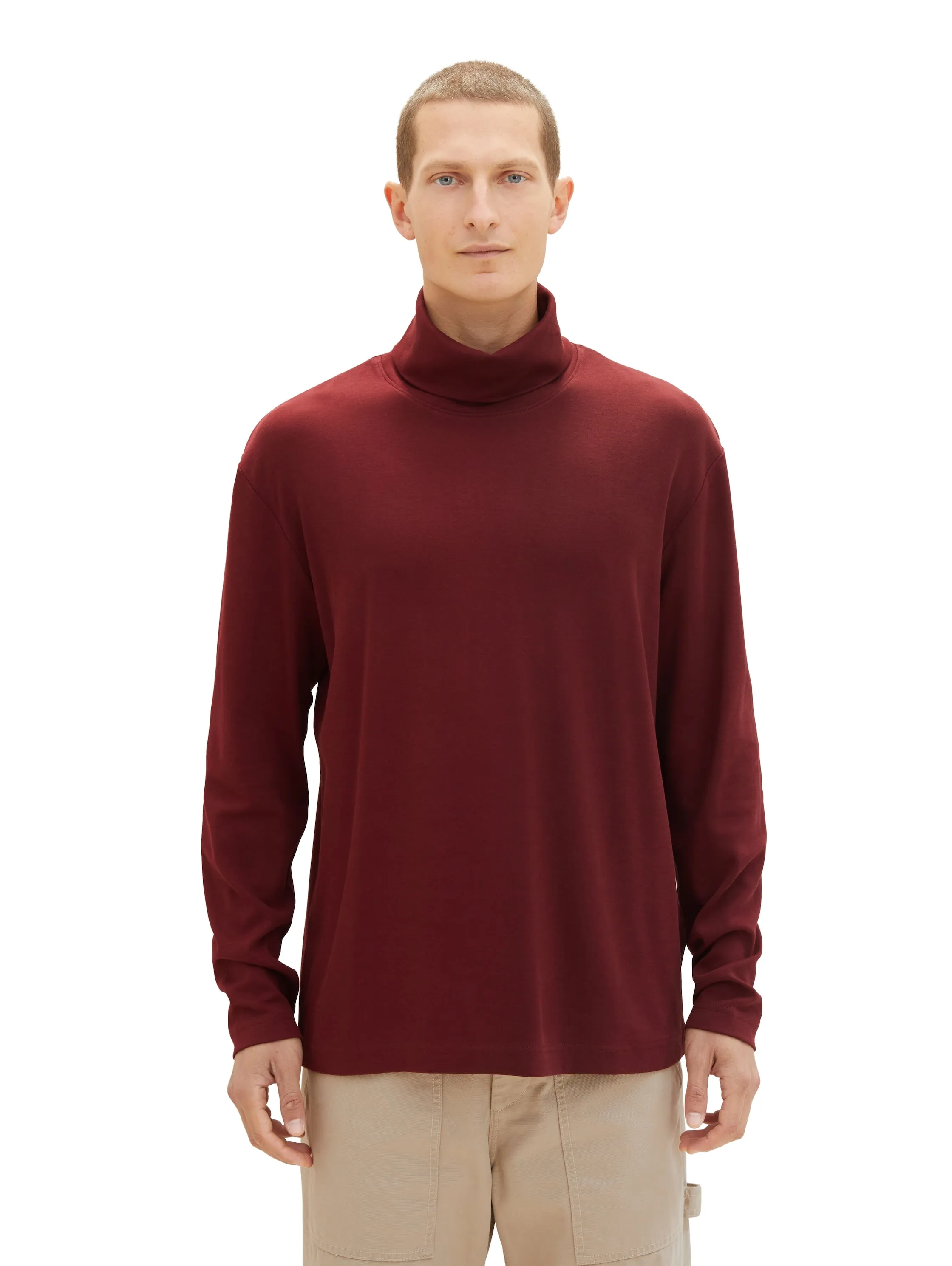 LONGSLEEVE TURTLENECK