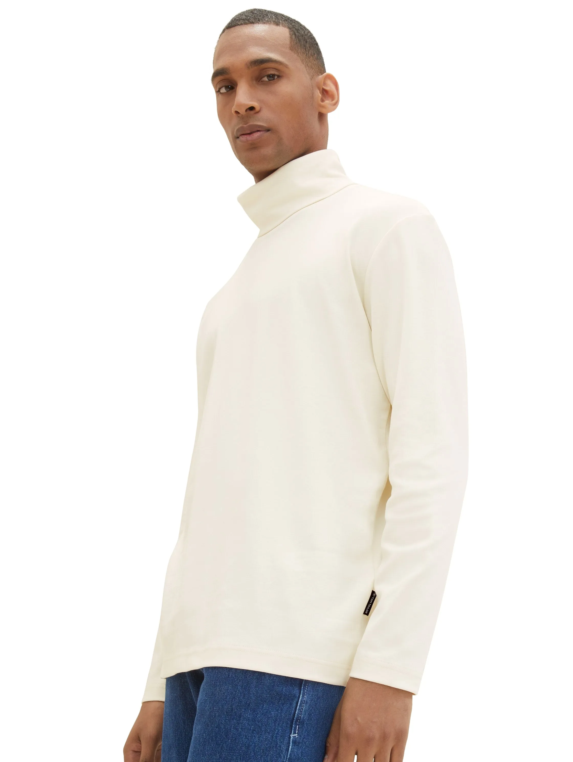 LONGSLEEVE TURTLENECK