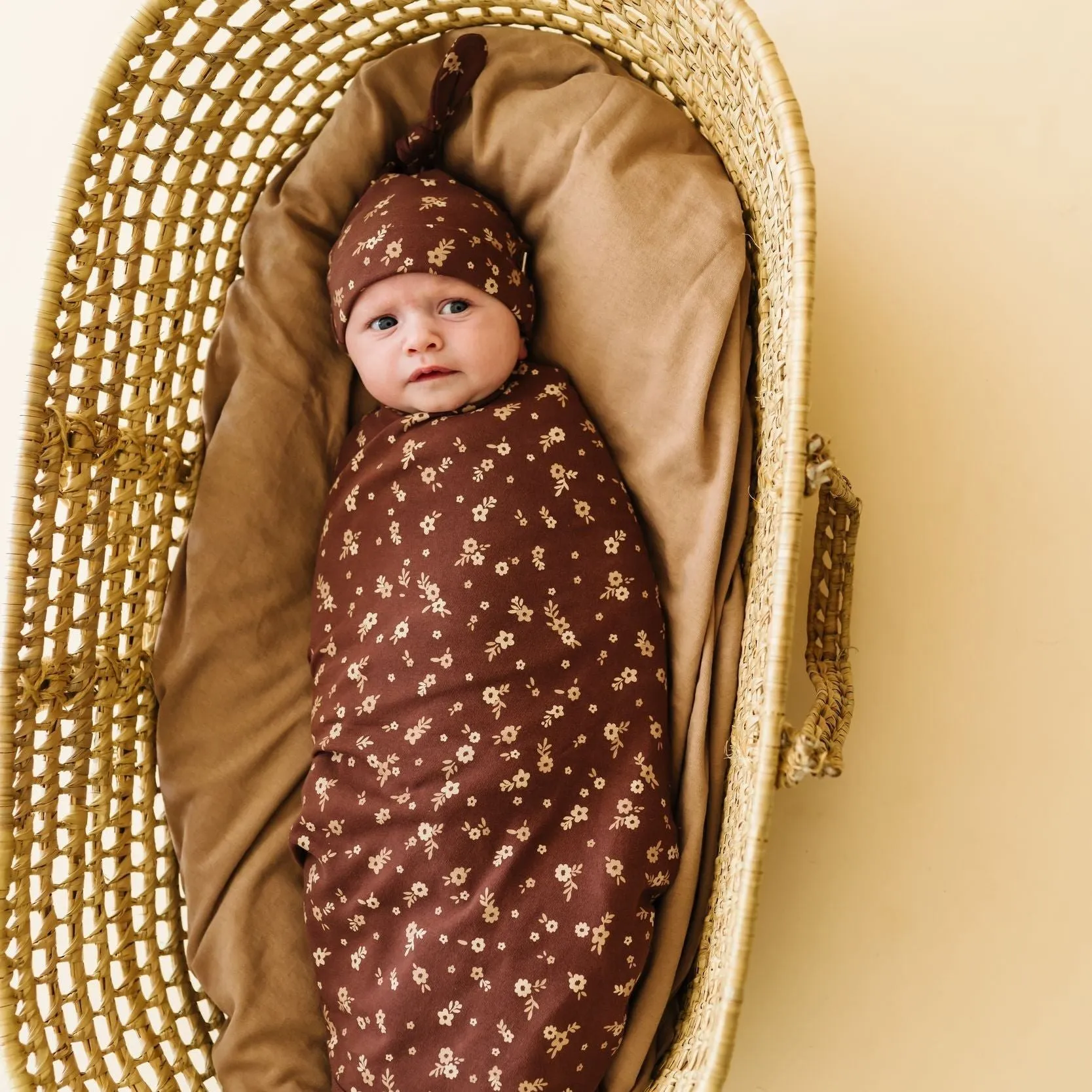 Organic Swaddle Blanket & Hat - Winter Bloom