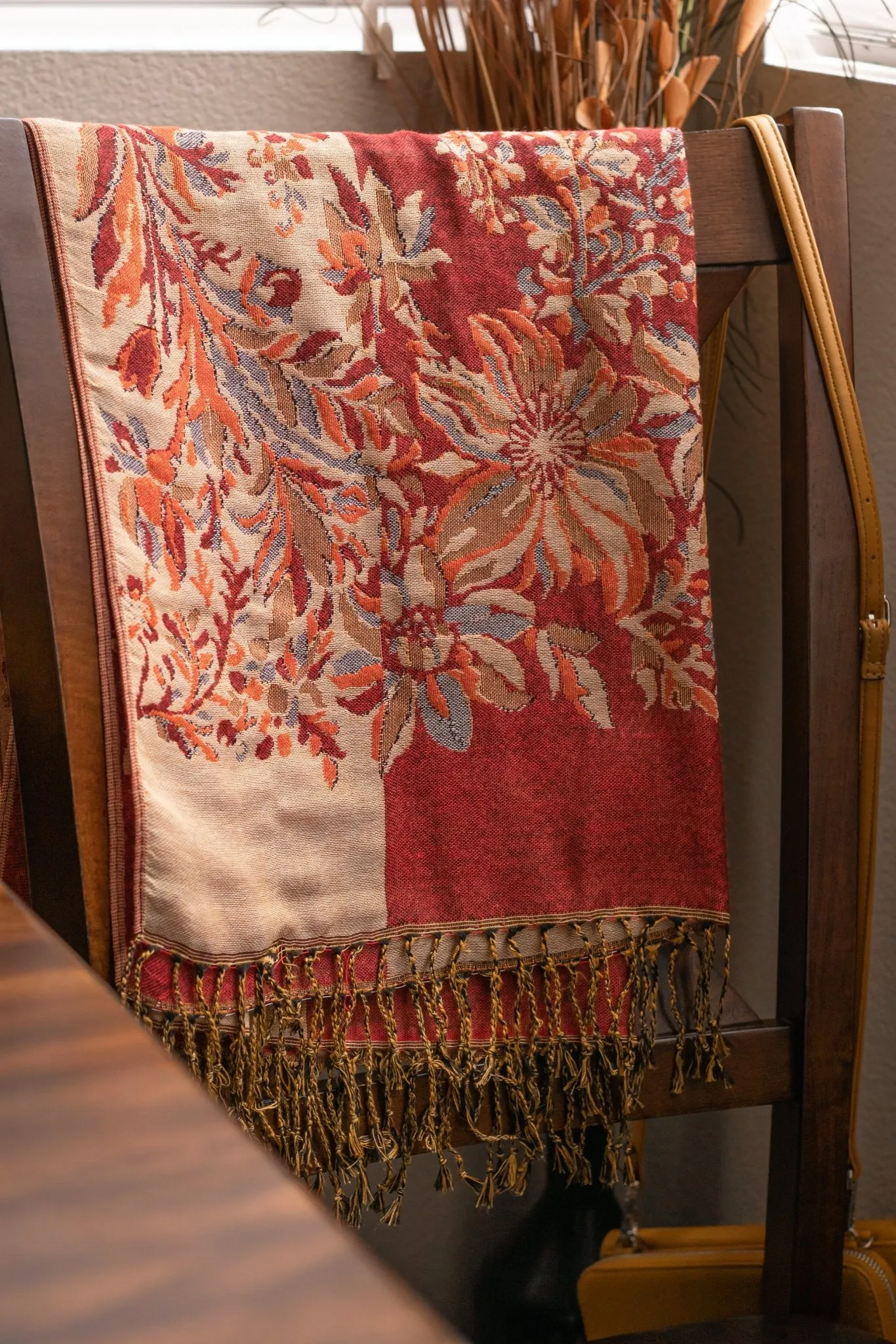 Pashmina cashmere scarf