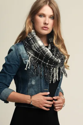 Soft casual plaid infinity knit scarf with tassels