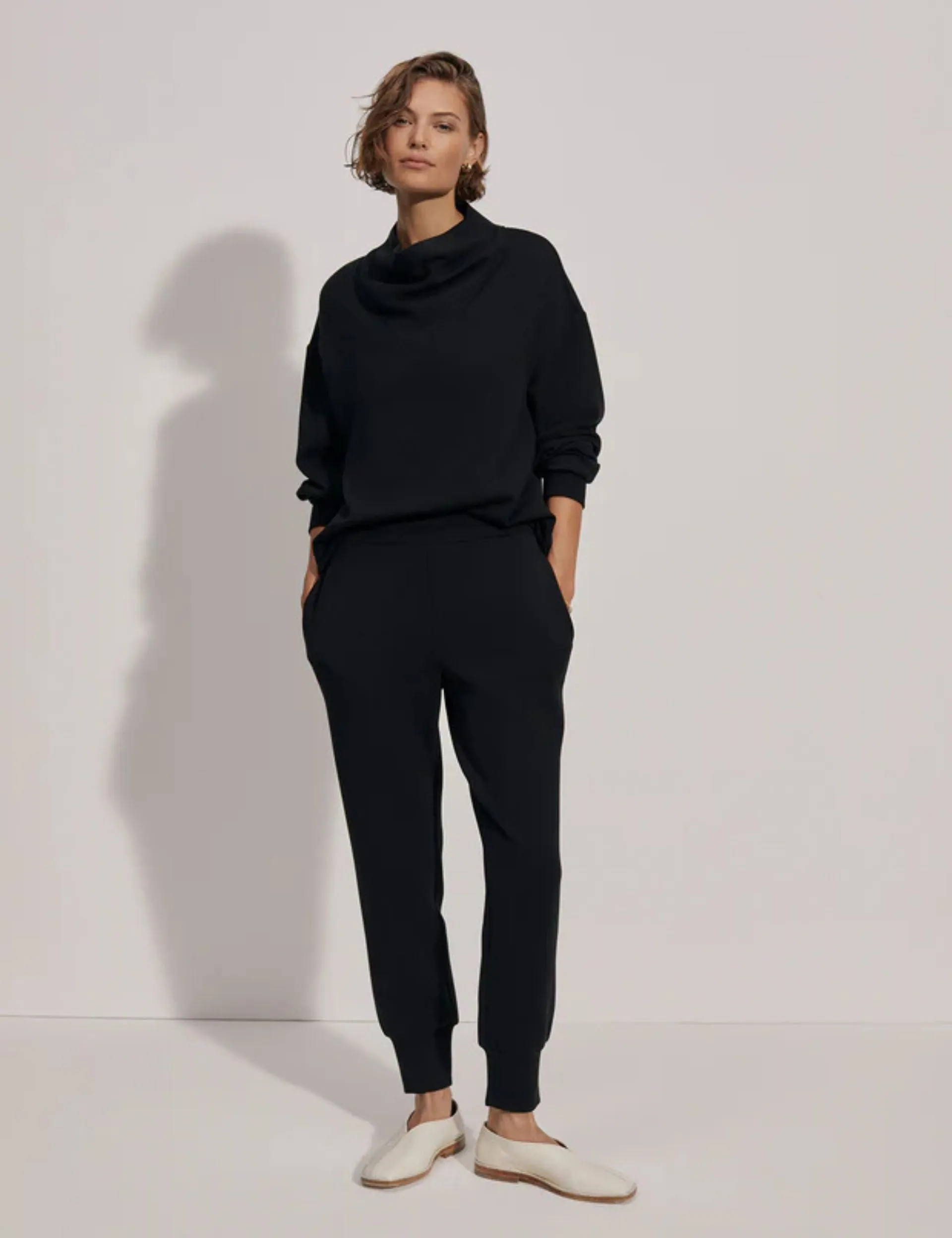 The Slim Cuff Pant 27.5" - Black